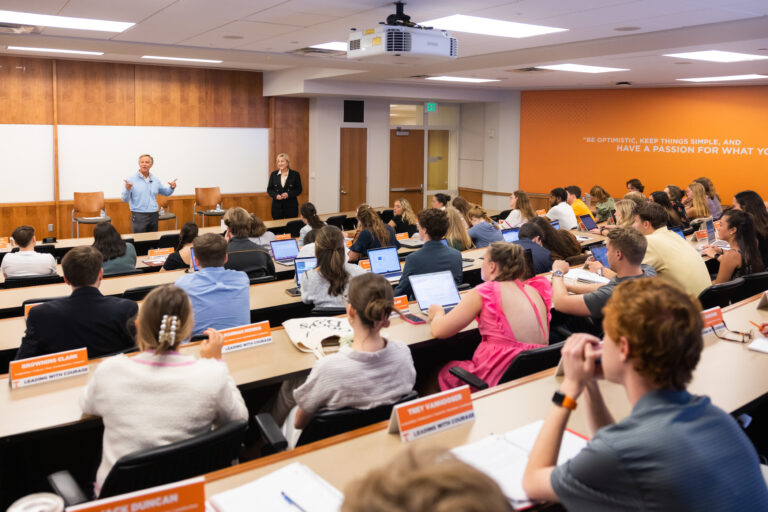 Governor Bill Haslam and Chancellor Donde Plowman talk to students in their class, Leading with Courage, inside the Haslam College of Business Building.